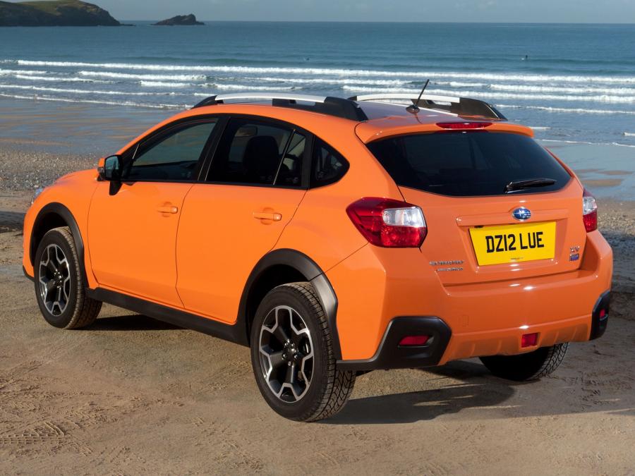  Subaru XV 2012 года  (UK) (фото 8 из 14)